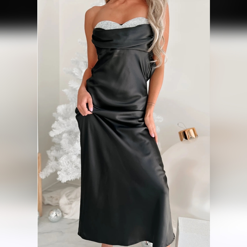 NWOT Lulu's Black Rhinestone Silk Dress Medium
